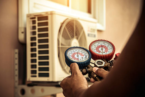 Professional Hvac technician working in Hanford, CA